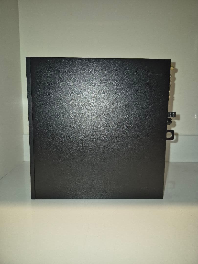 DELL OptiPlex 3060 Micro 8th Core i5　8GB