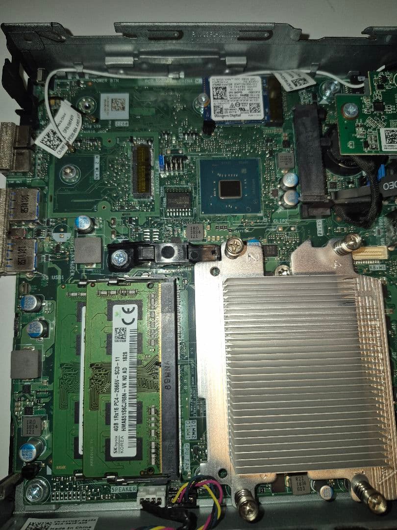 DELL OptiPlex 3060 Micro 8th Core i5　8GB