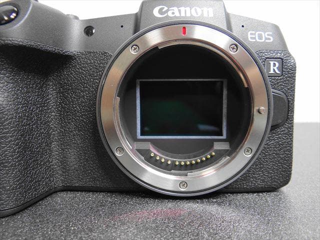 ★キャノン　EOS　RP　付属品多数　美品