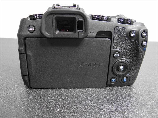 ★キャノン　EOS　RP　付属品多数　美品