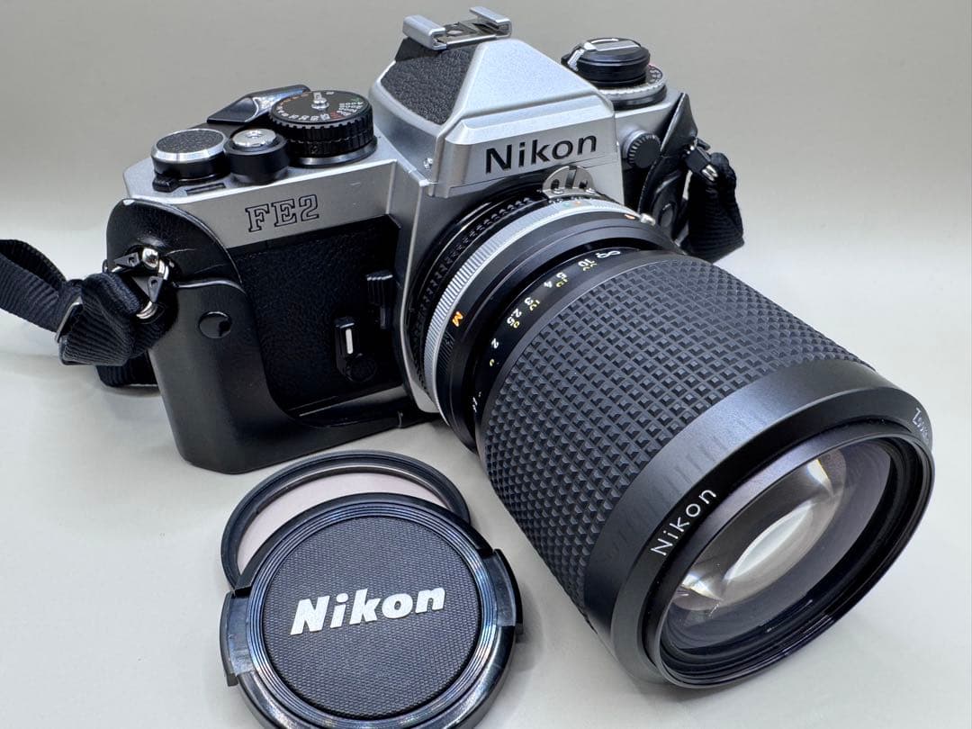 【超美品】 Nikon FE2 / Zoom-NIKKOR 35-105mm