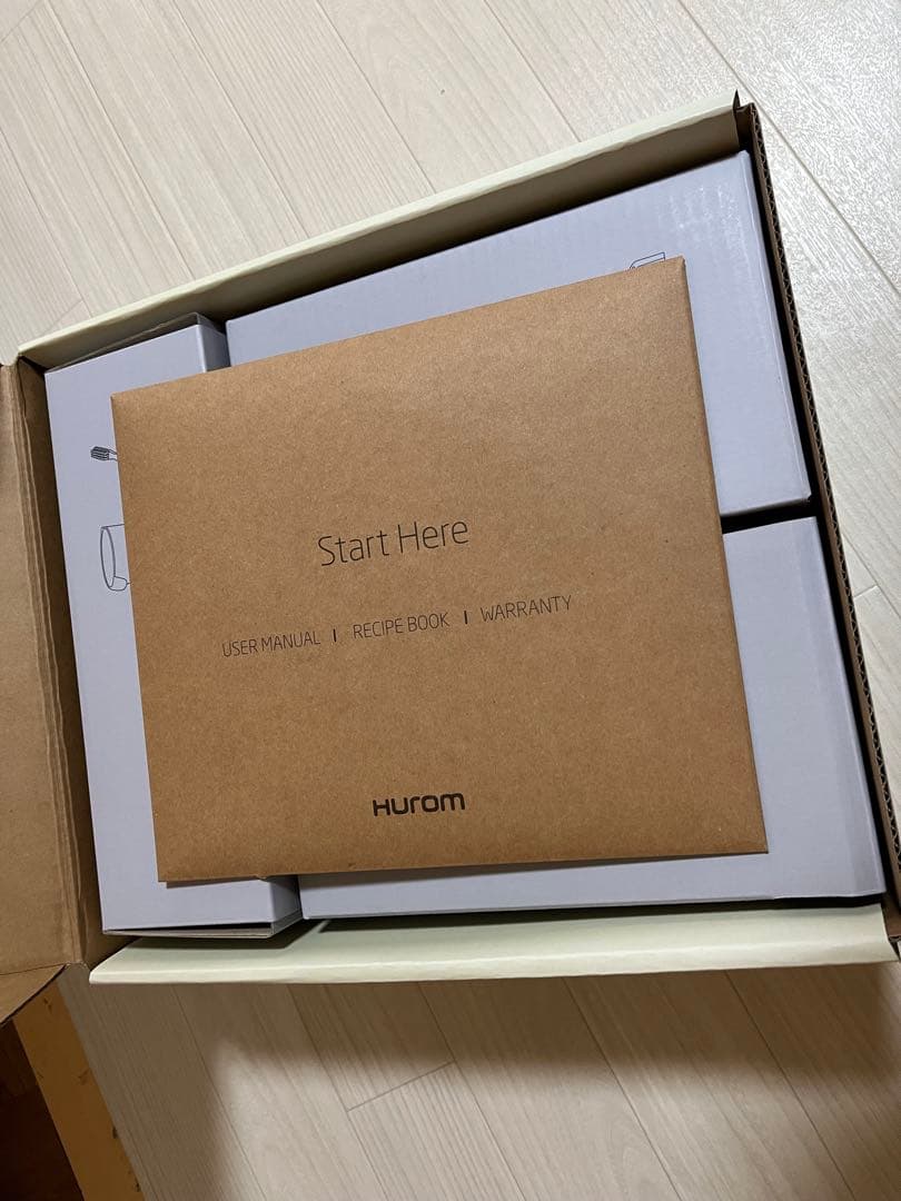 新品未使用品　ヒューロム　H310A 低速ジューサー　ホワイト