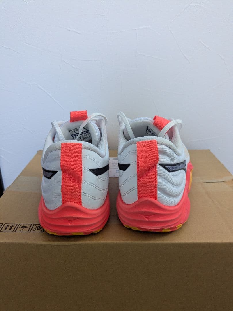 Mizuno ウェーブモーメンタムエリート　バレーボールシューズ　26cm