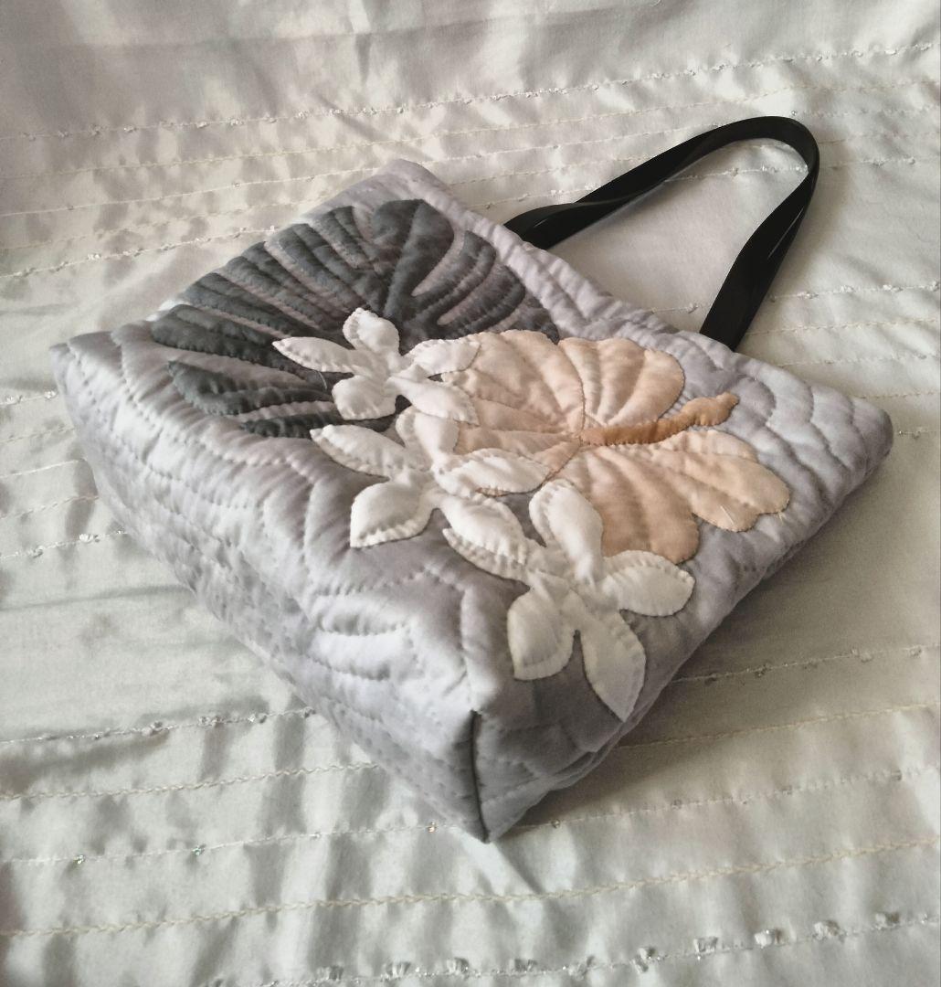 ☆268.ハワイアンキルト・バッグ・ハイビスカス＆ティアレ＆モンステラ