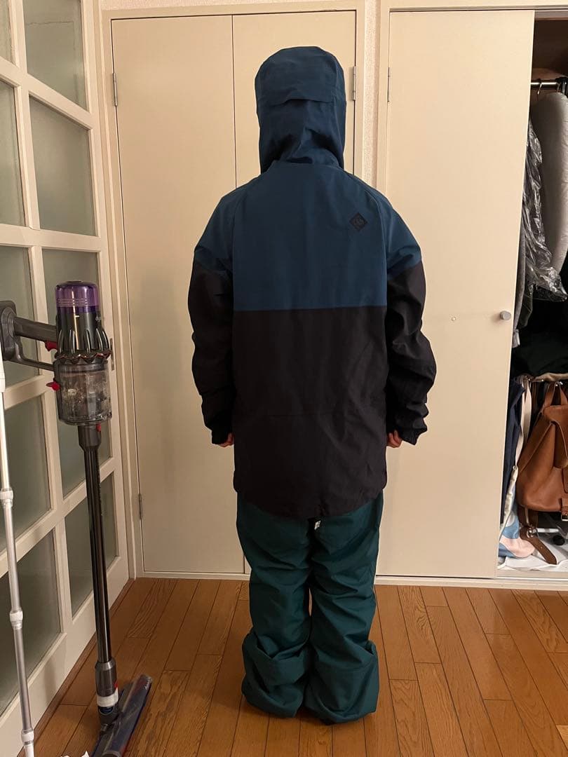 スノボーウェアー　レディース　モデル151cm