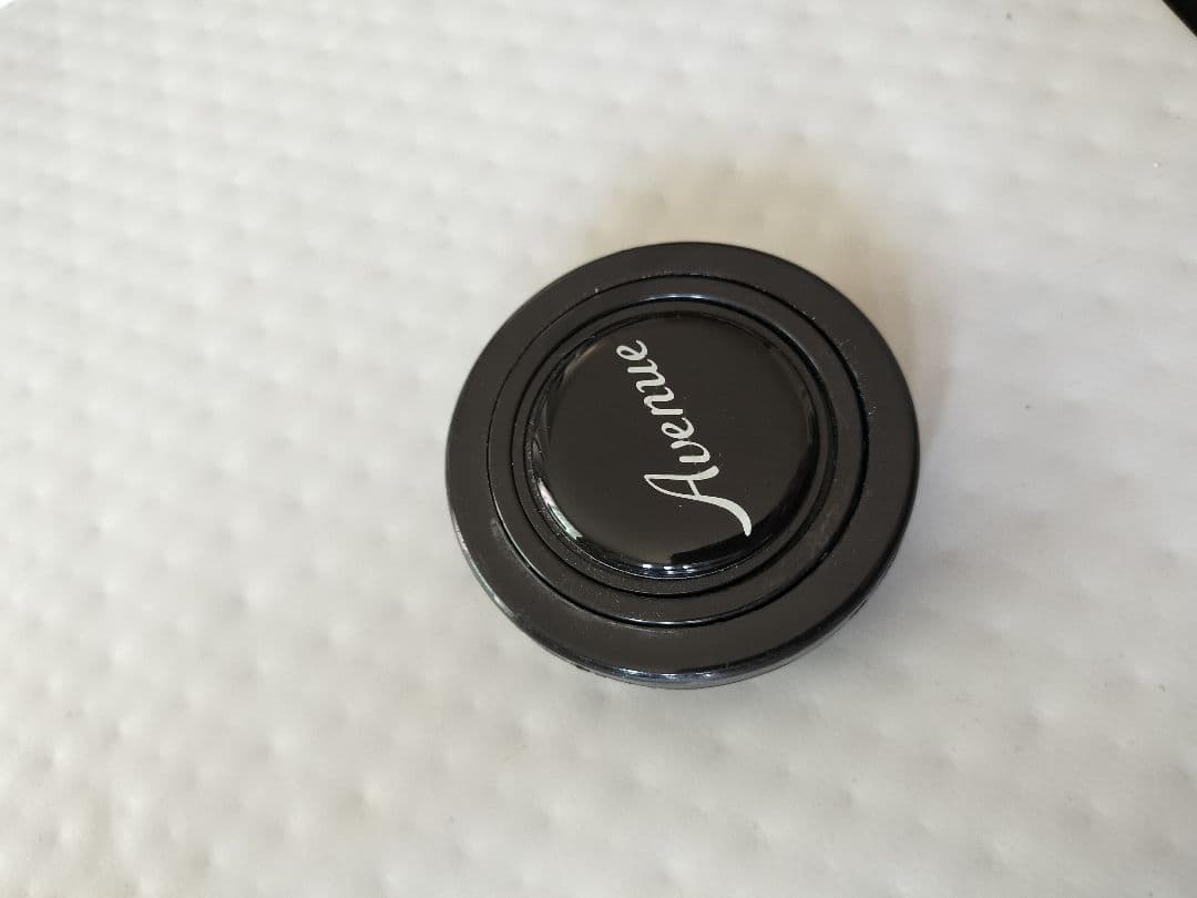 Avenue ステアリング 【中古美品】