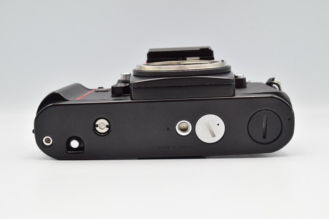 NIkon F3 HP ハイアイポイント フィルム一眼レフ 195万番台