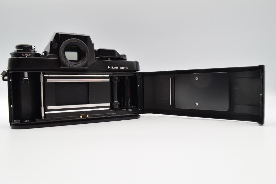 NIkon F3 HP ハイアイポイント フィルム一眼レフ 195万番台