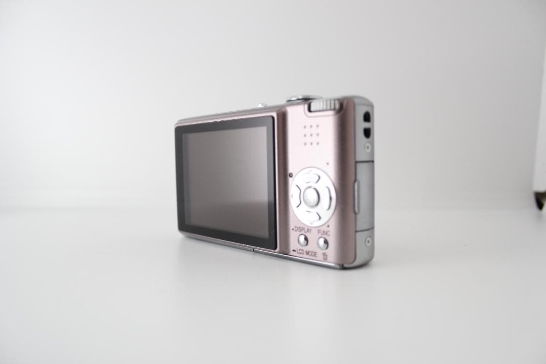 （極美品）Panasonic LUMIX DMC-FX30