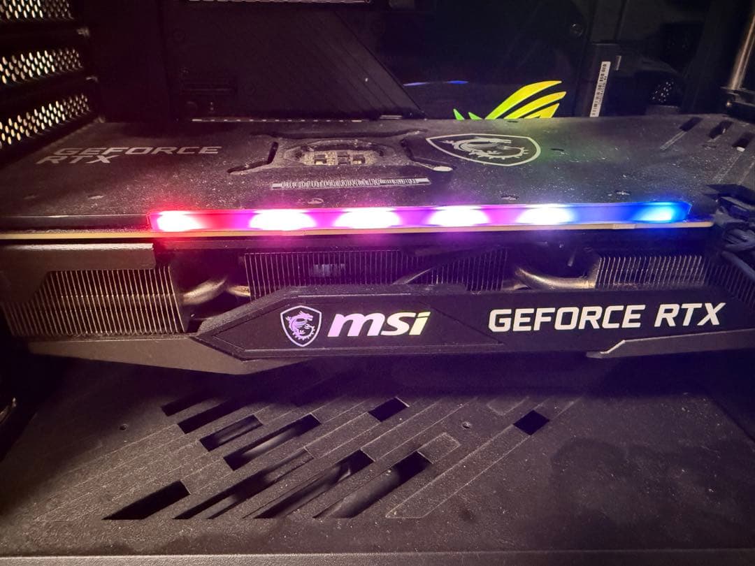 グラフィックボード・グラボ・ビデオカード MSI GeForce RTX 3070 GAMING X TRIO 8G