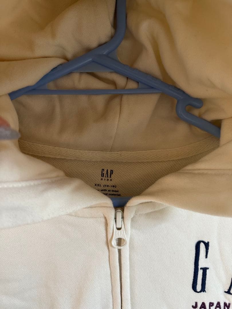 GAP 30周年記念パーカー　フルジップ