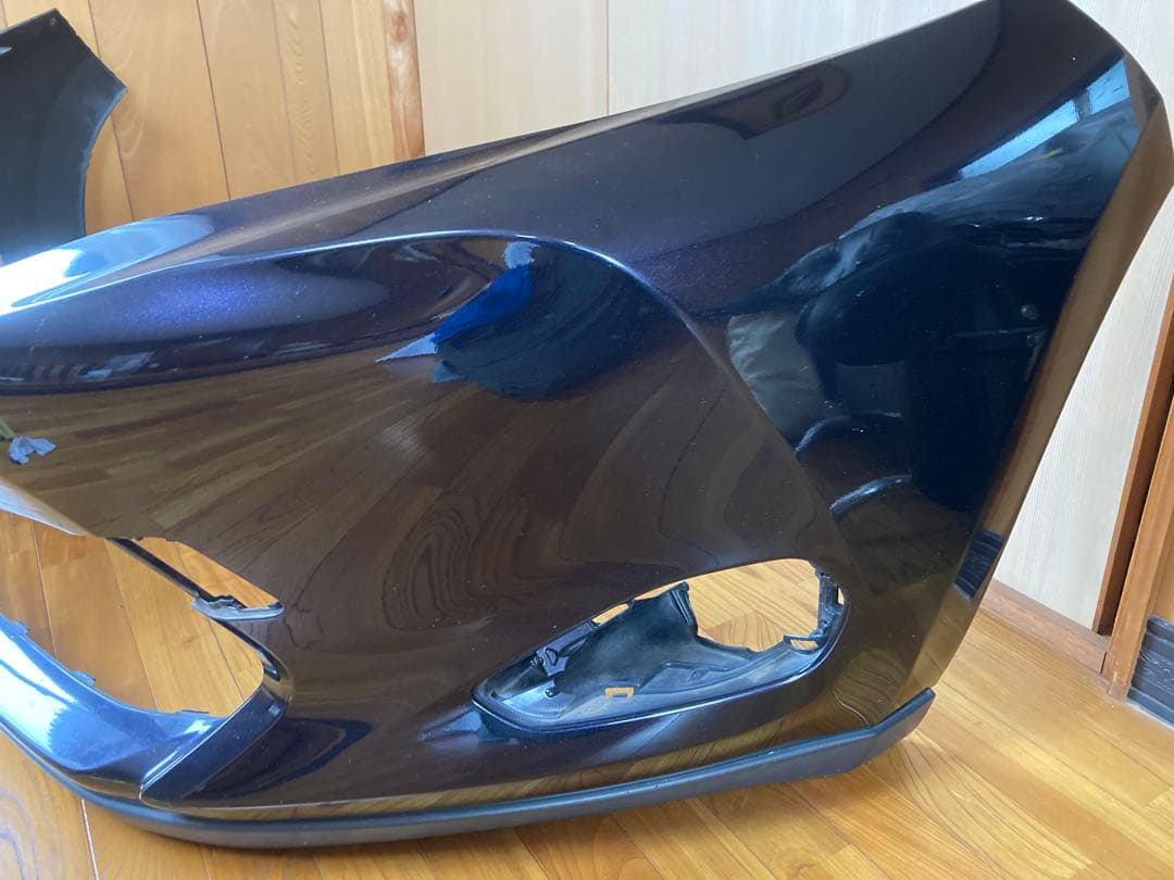 トヨタ　ハリアー　AVU65フロントバンパー