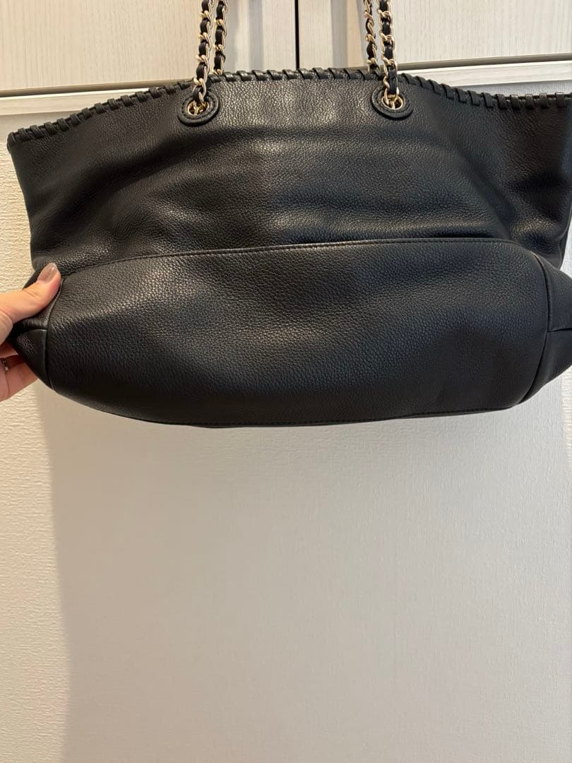 本日限定値下げ中です‼︎ 美品　トリーバーチ　レザーチェーンバック　ブラック