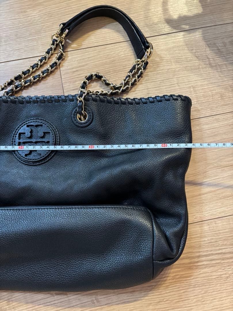 本日限定値下げ中です‼︎ 美品　トリーバーチ　レザーチェーンバック　ブラック