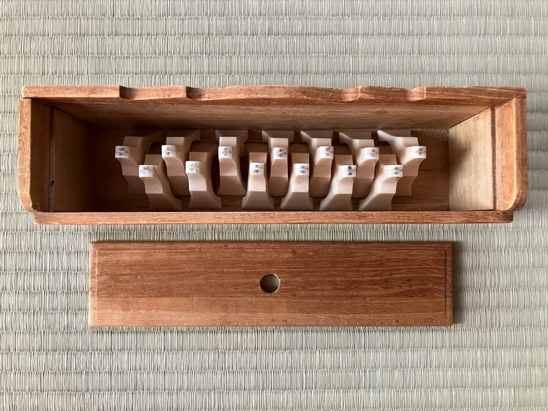 筝 13本弦 琴柱付き