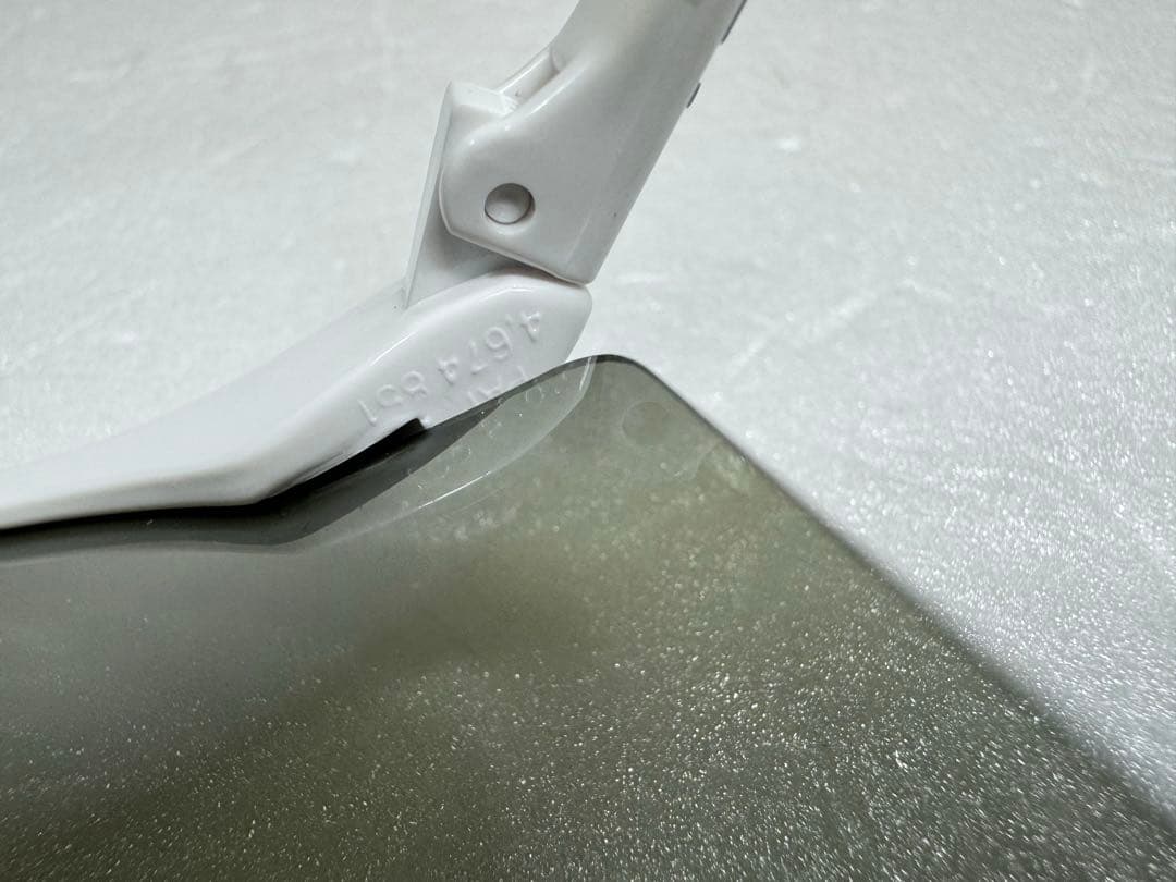 オークリー レーザーブレード　RAZOR BLADES サングラス