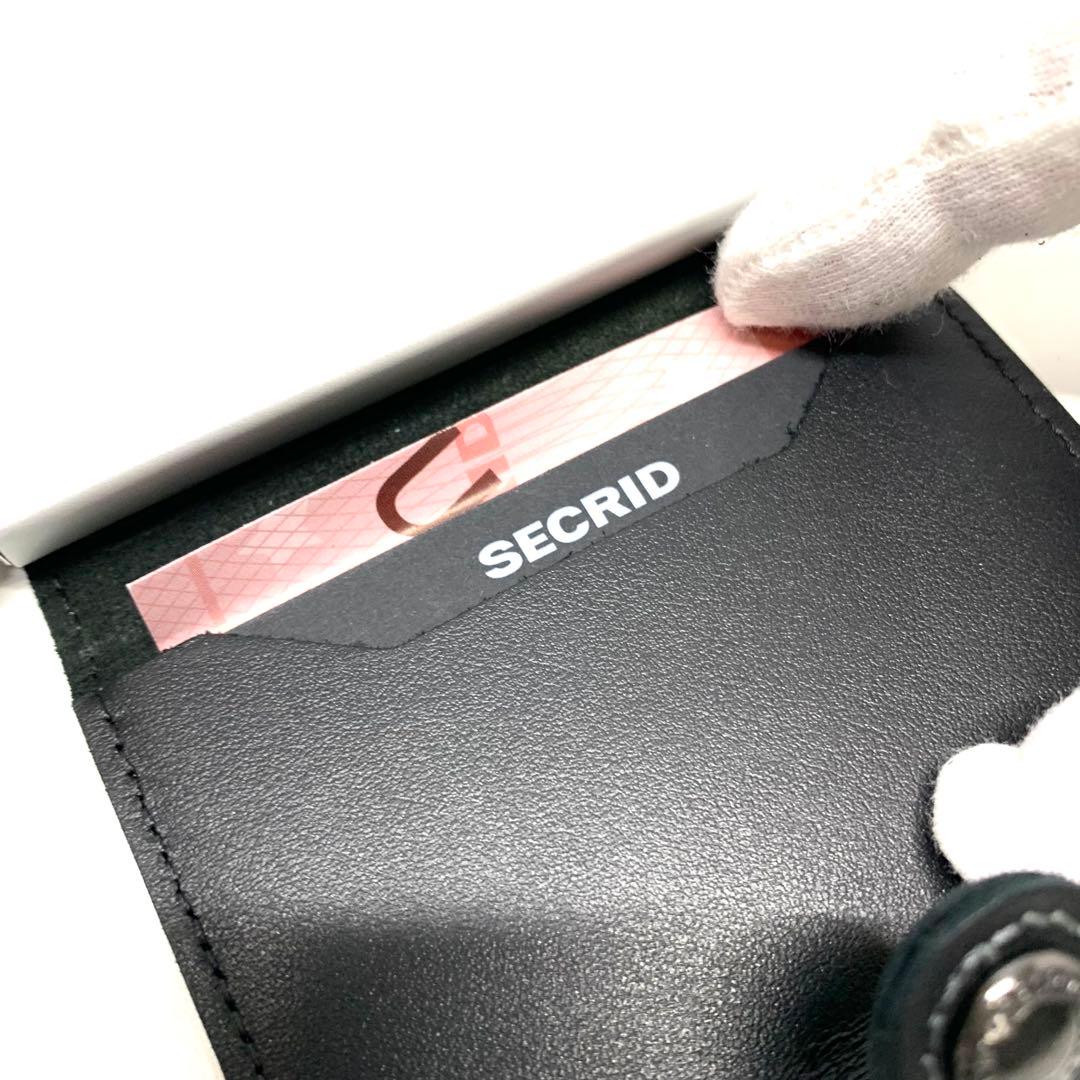 ☆新品未使用☆シークリッドセクリッド　ミニウォレット折り財布サフィアーノブラック