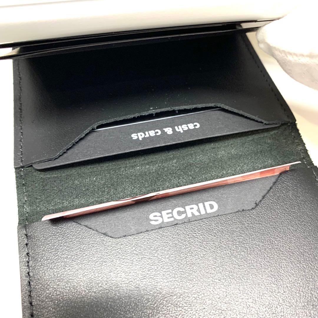 ☆新品未使用☆シークリッドセクリッド　ミニウォレット折り財布サフィアーノブラック