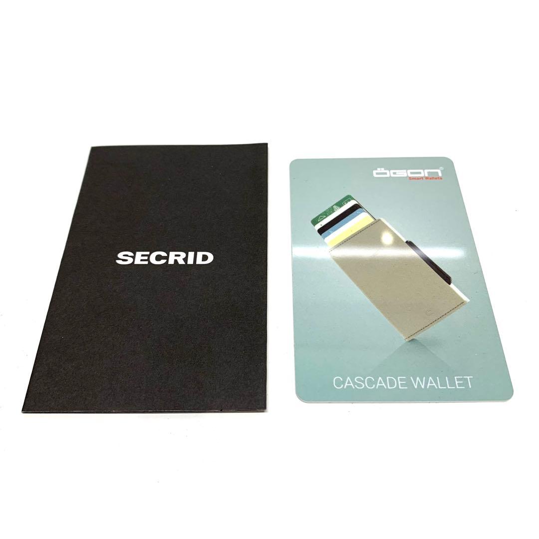 ☆新品未使用☆シークリッドセクリッド　ミニウォレット折り財布サフィアーノブラック