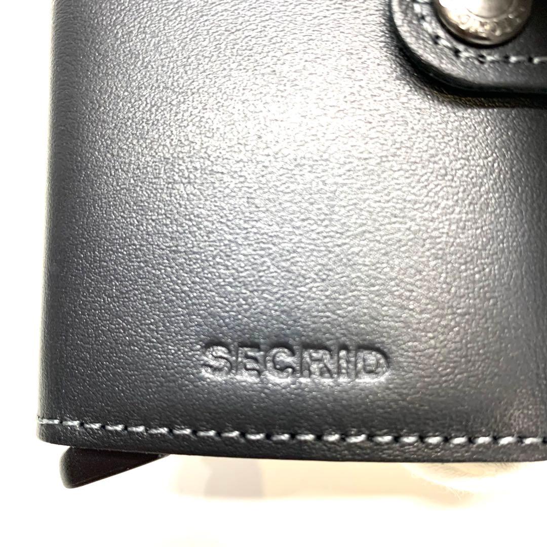 ☆新品未使用☆シークリッドセクリッド　ミニウォレット折り財布サフィアーノブラック