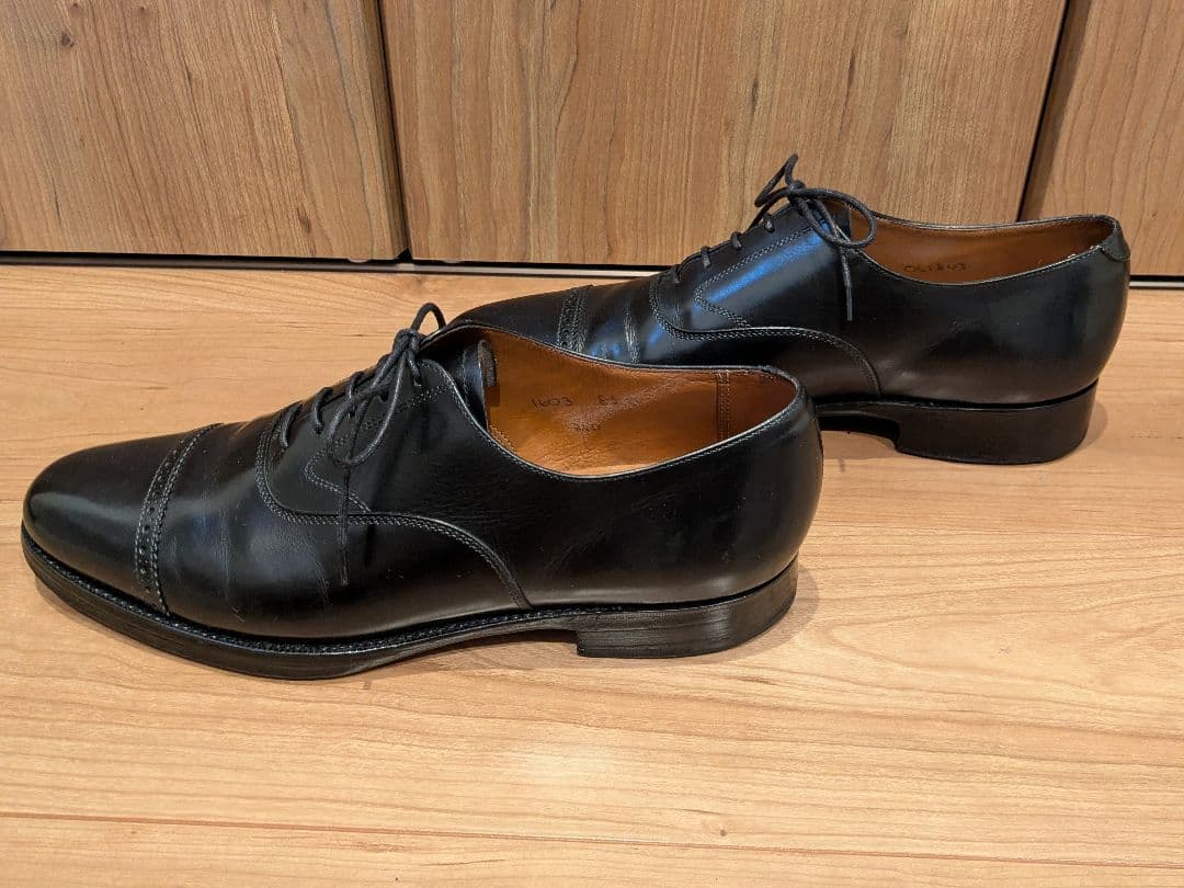 Crockett　クロケット&ジョーンズ　パンチドキャップトゥ　PEAL&Co