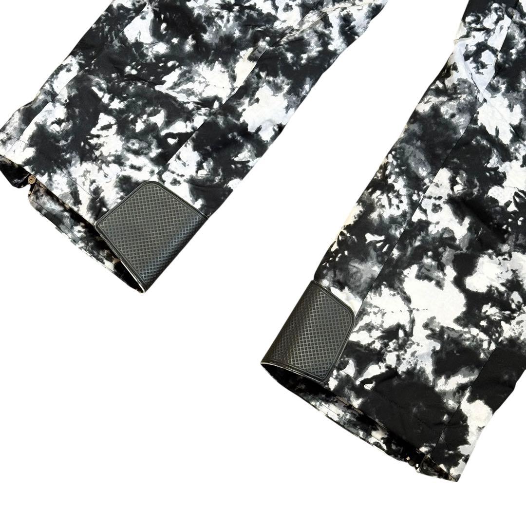 デサント S.I.O スノーパンツ L 迷彩 スキー スノボ　モノトーン