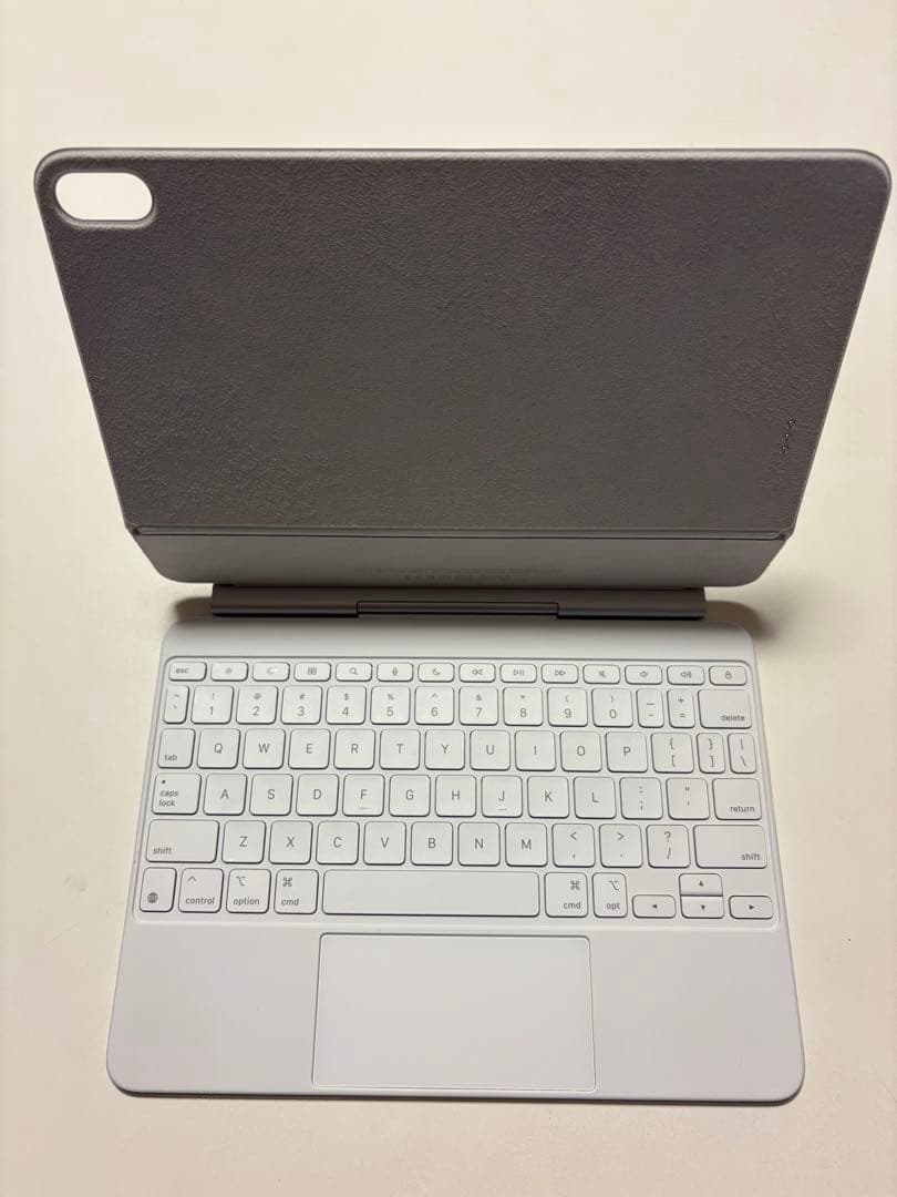 11インチiPad Air Apple Magic Keyboard (US）白