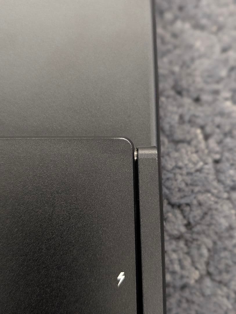 InnoView デュアル モバイルモニター 15.6インチ