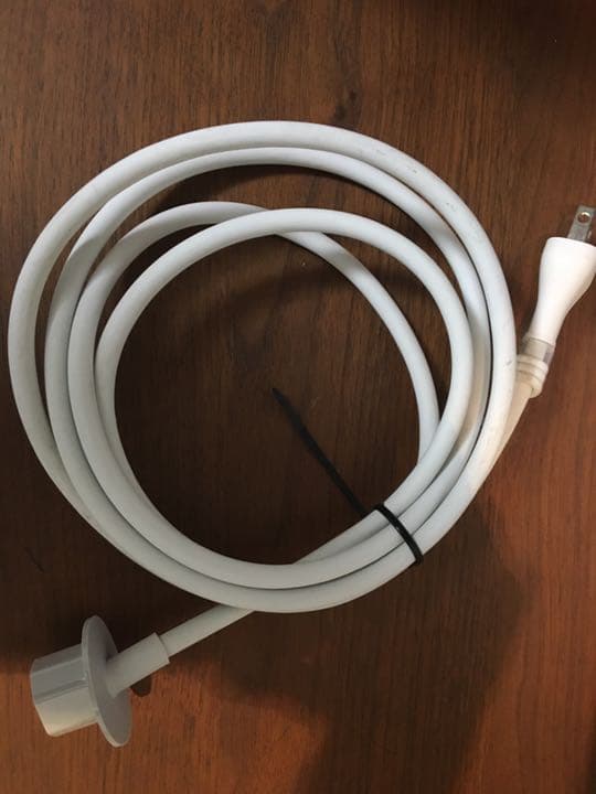 Appleデスクトップ/ iMac 21.5インチ/2017版