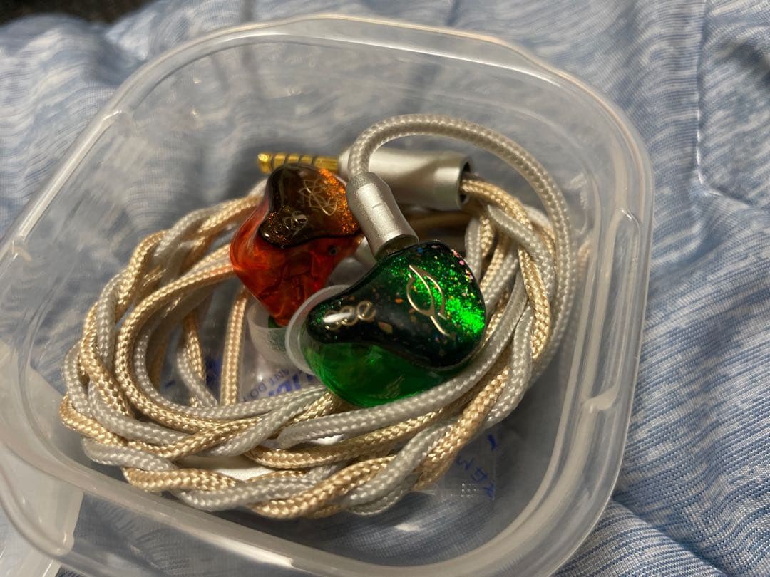 イヤホン seeaudio bravery 24