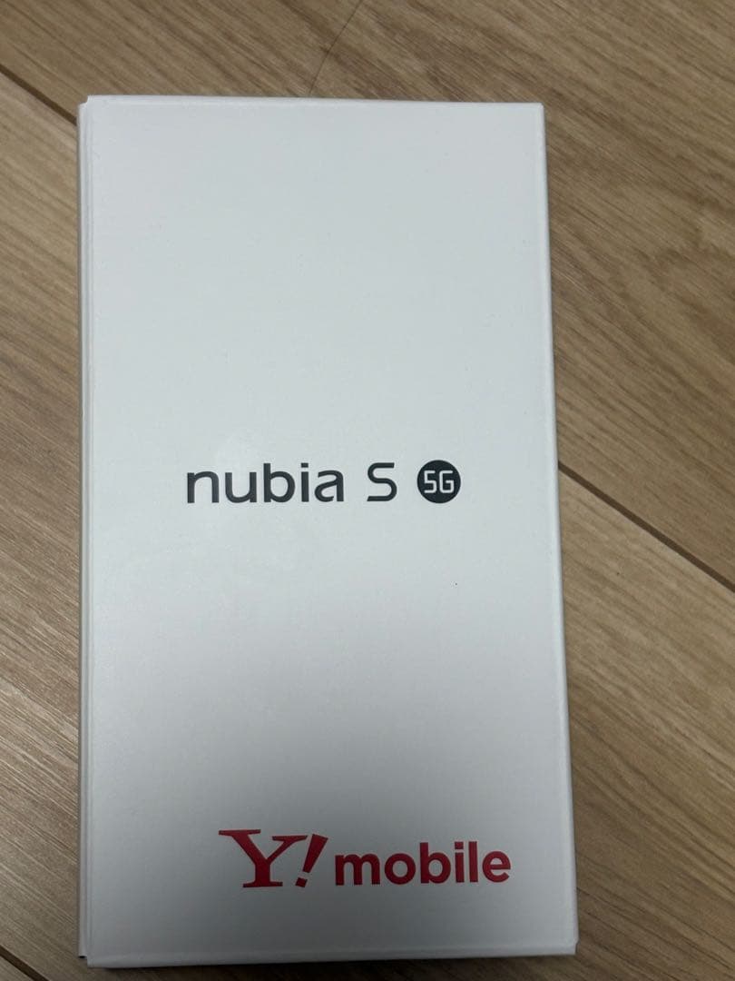 スマートフォン　Nubia S 5G ワイモバイル