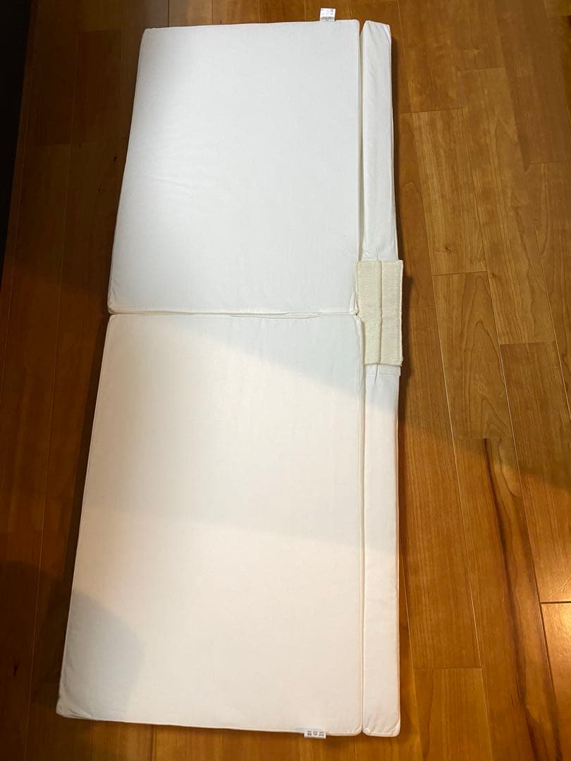 ベビーベッド　そいねーるIII 専用マットレス2つ付　取説付　大和屋