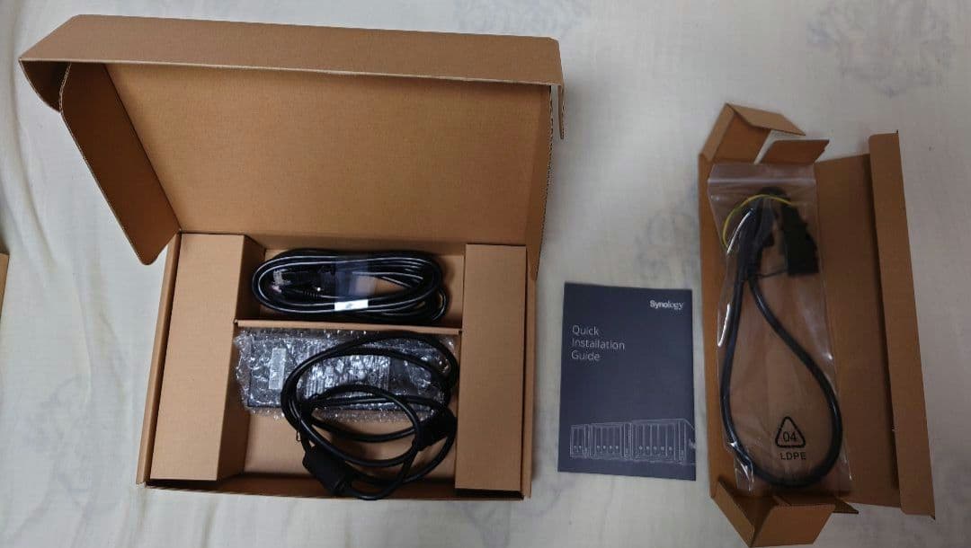 外付けハードディスク・ドライブ Synology DS420+