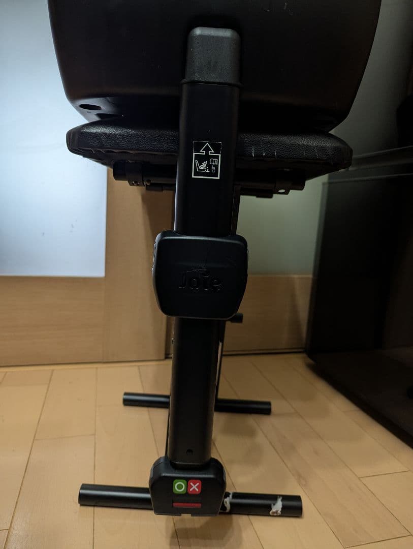 Joie チャイルドシートisnug+i-base2点セット