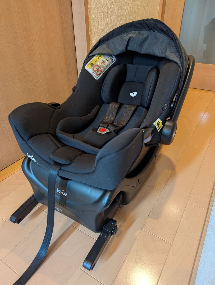 Joie チャイルドシートisnug+i-base2点セット