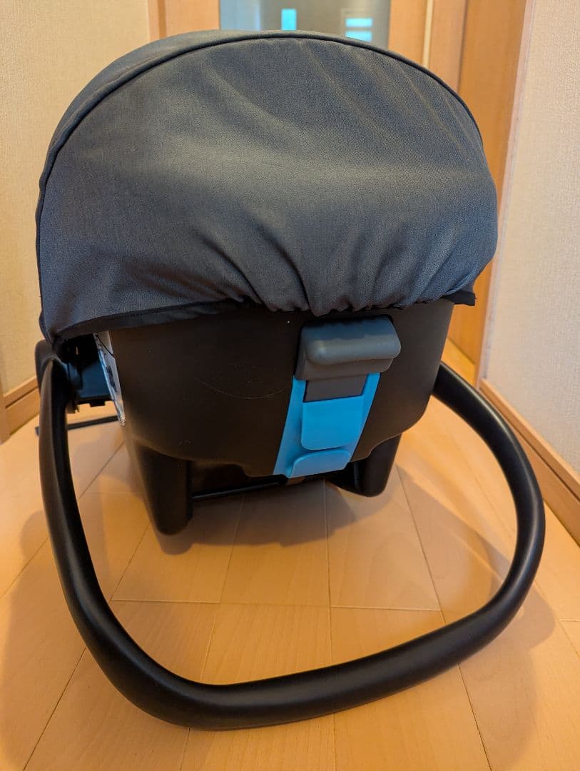 Joie チャイルドシートisnug+i-base2点セット