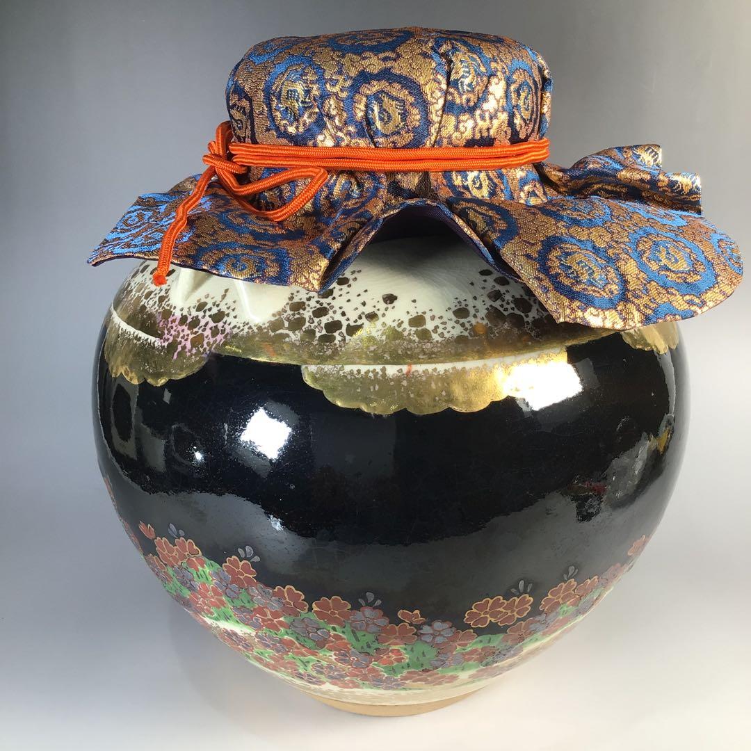 Ｍ６８６　飾壺　『城楽造』『仁清写黒地吉野山図』『茶壺』　共箱　茶道具