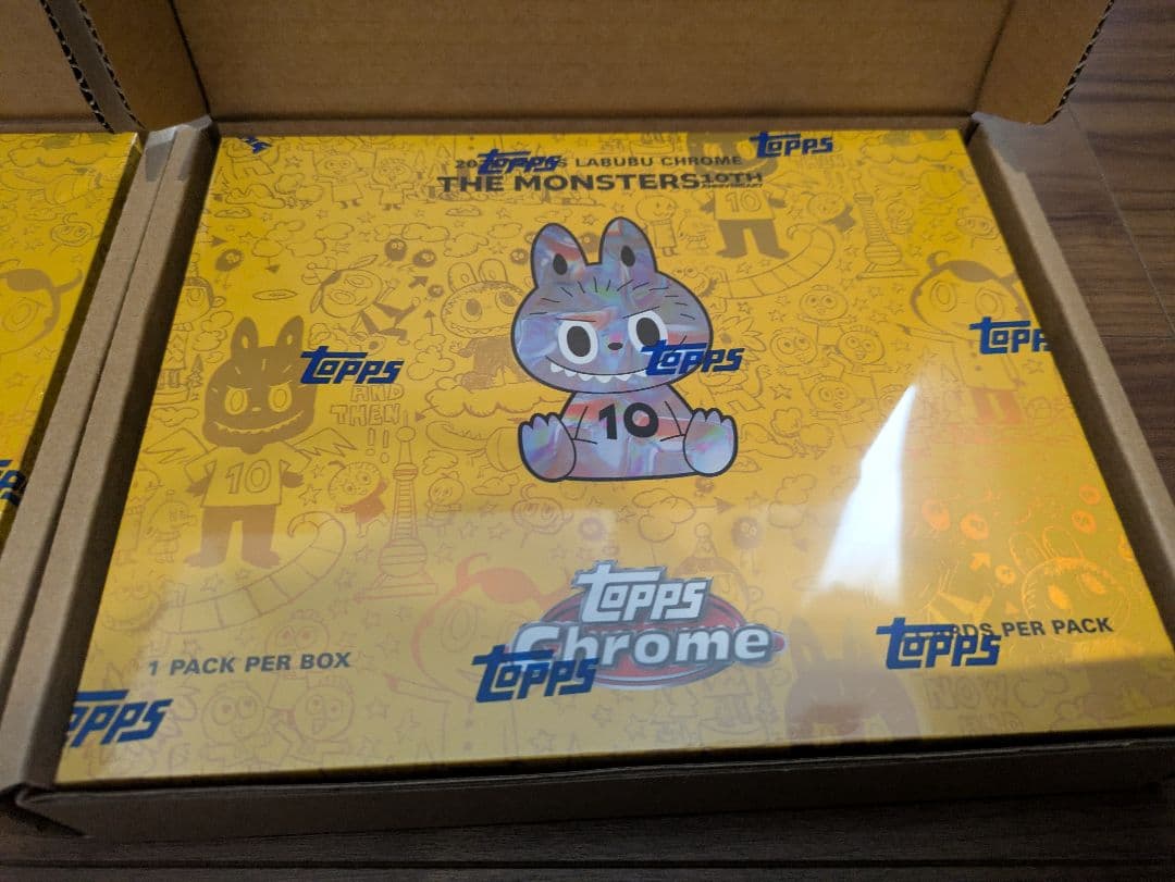 2025 Topps Chrome Labubu × 2 10周年記念ボックス