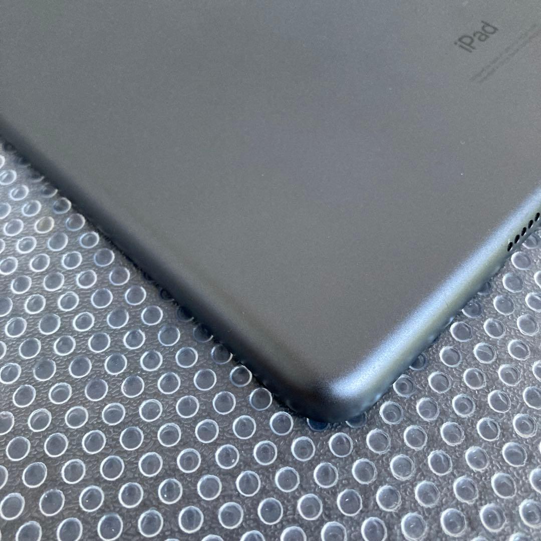 2903【早い者勝ち】iPad8 第8世代 32GB WIFIモデル☆