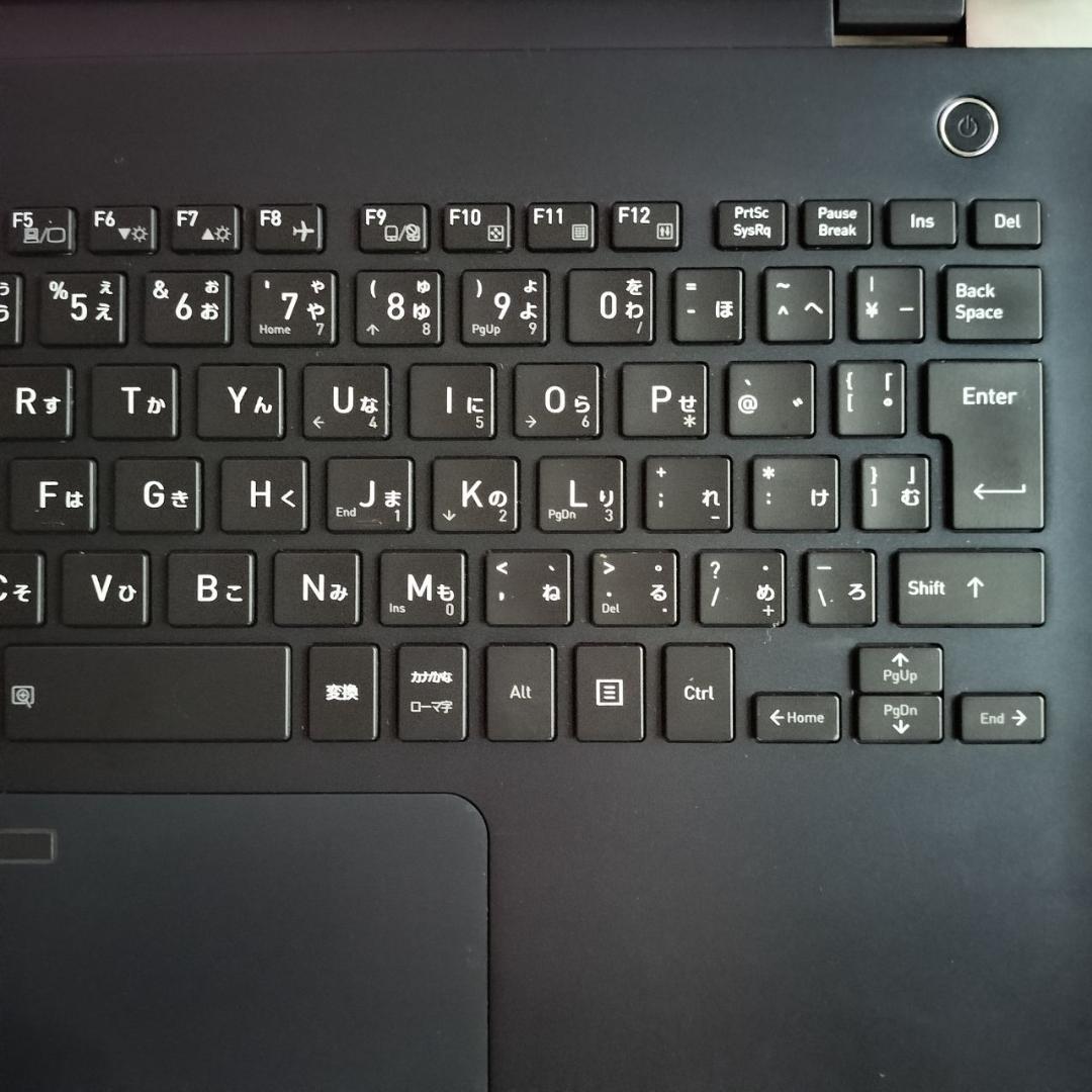 【軽量】東芝 dynabook G83 i5第10世代 SSD256GB カメラ