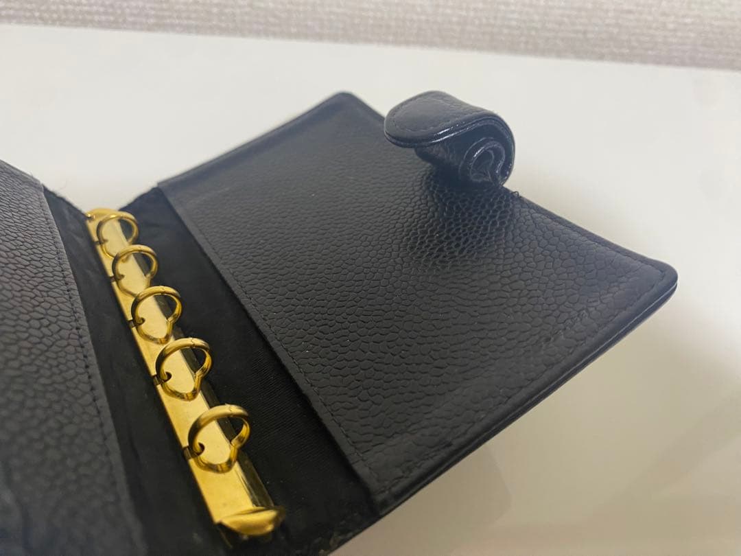 【CHANEL】本革ココマークキャビアスキン手帳 シャネルマトラッセ