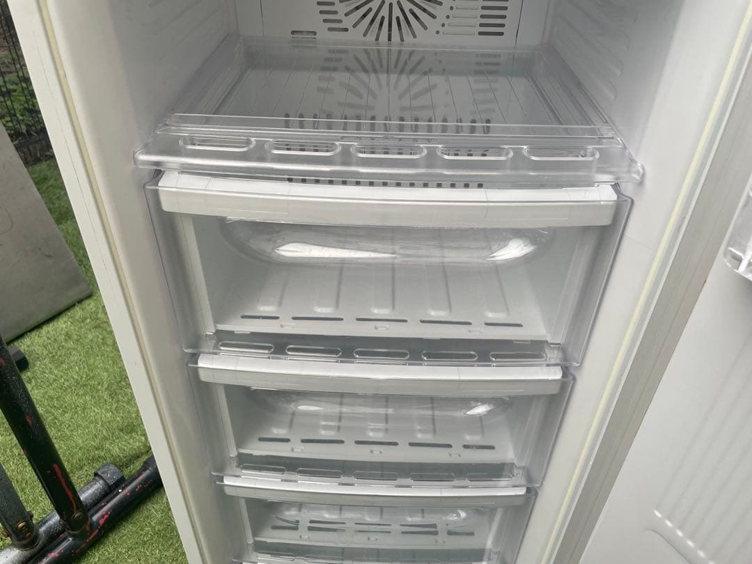 三菱 冷凍庫 MF-U12T-W 121L 2013年製 引き出し式 5段