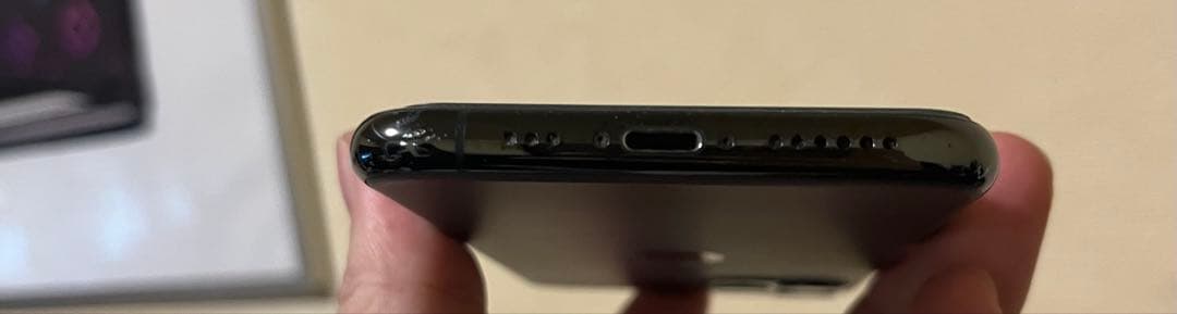 カバー、強化ガラス付きiPhone 11 Proミッドナイトグリーン 256GB