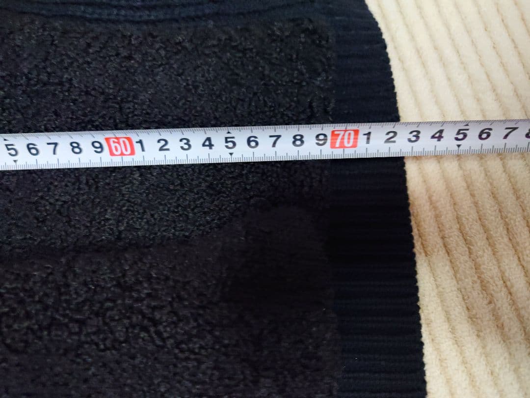 お値下げしました。クールカレアン　フード付き黒ジップアップコート