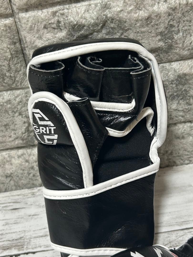 新品　GRIT オープンフィンガーグローブ 黒