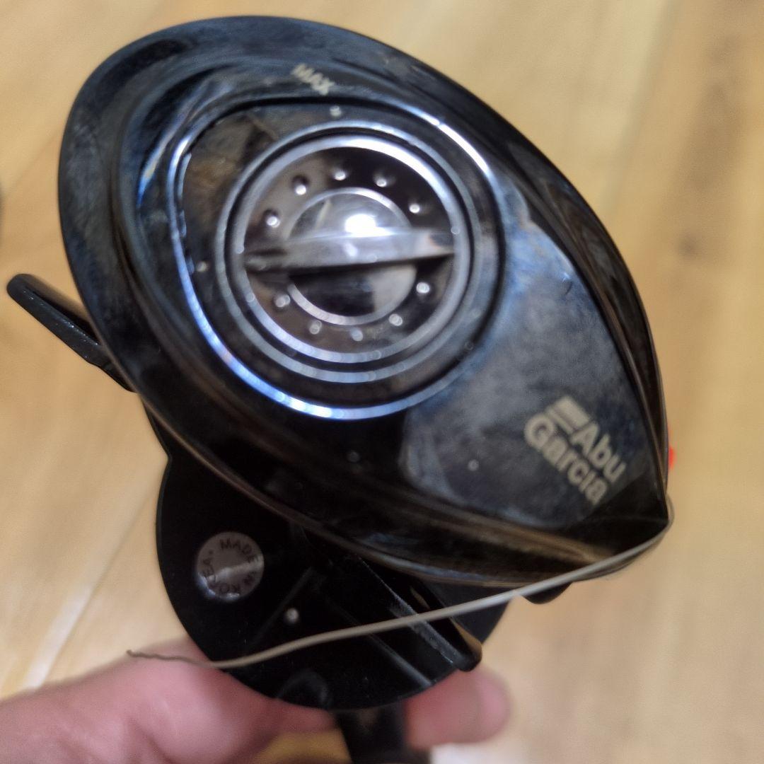 アブガルシア　レボ　ブラック9 ベイトリール ケース付き