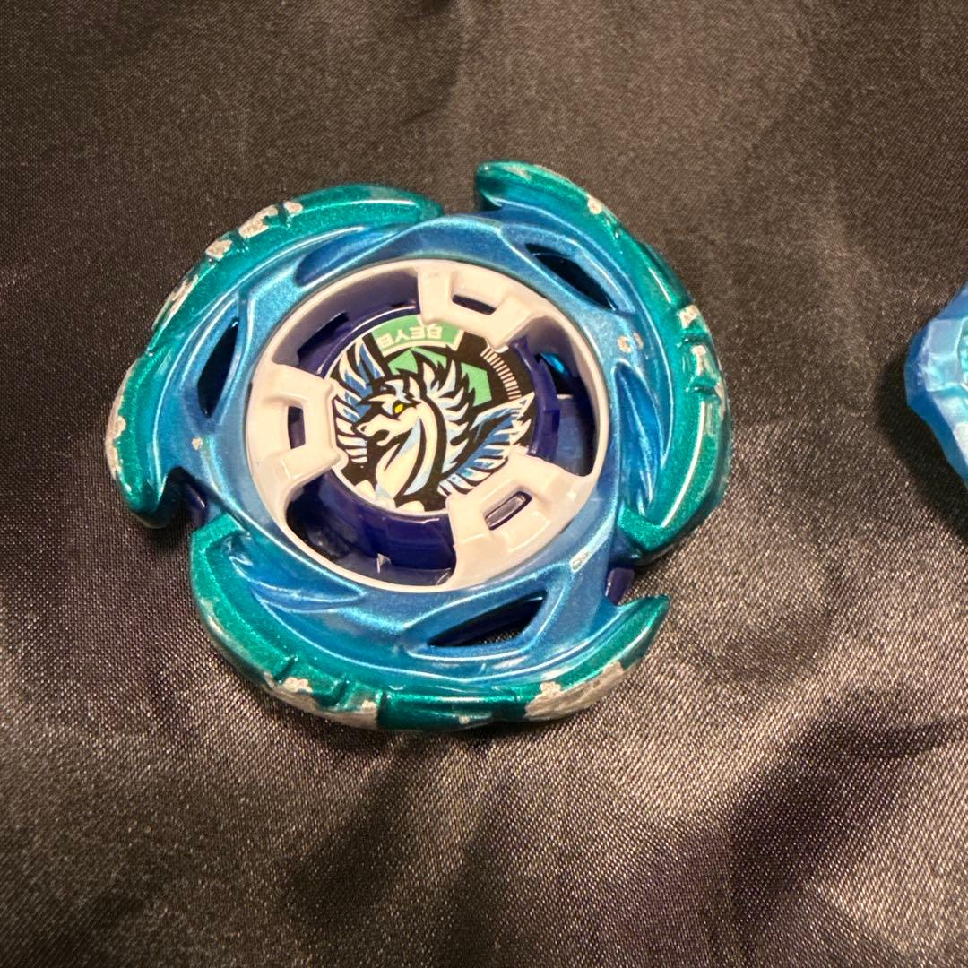 ベイブレードx エアロペガサス　ダメージ有