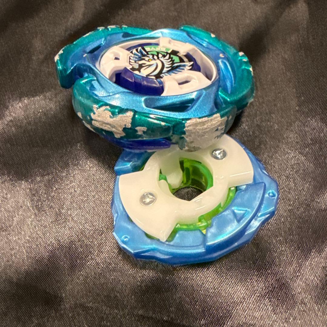 ベイブレードx エアロペガサス　ダメージ有