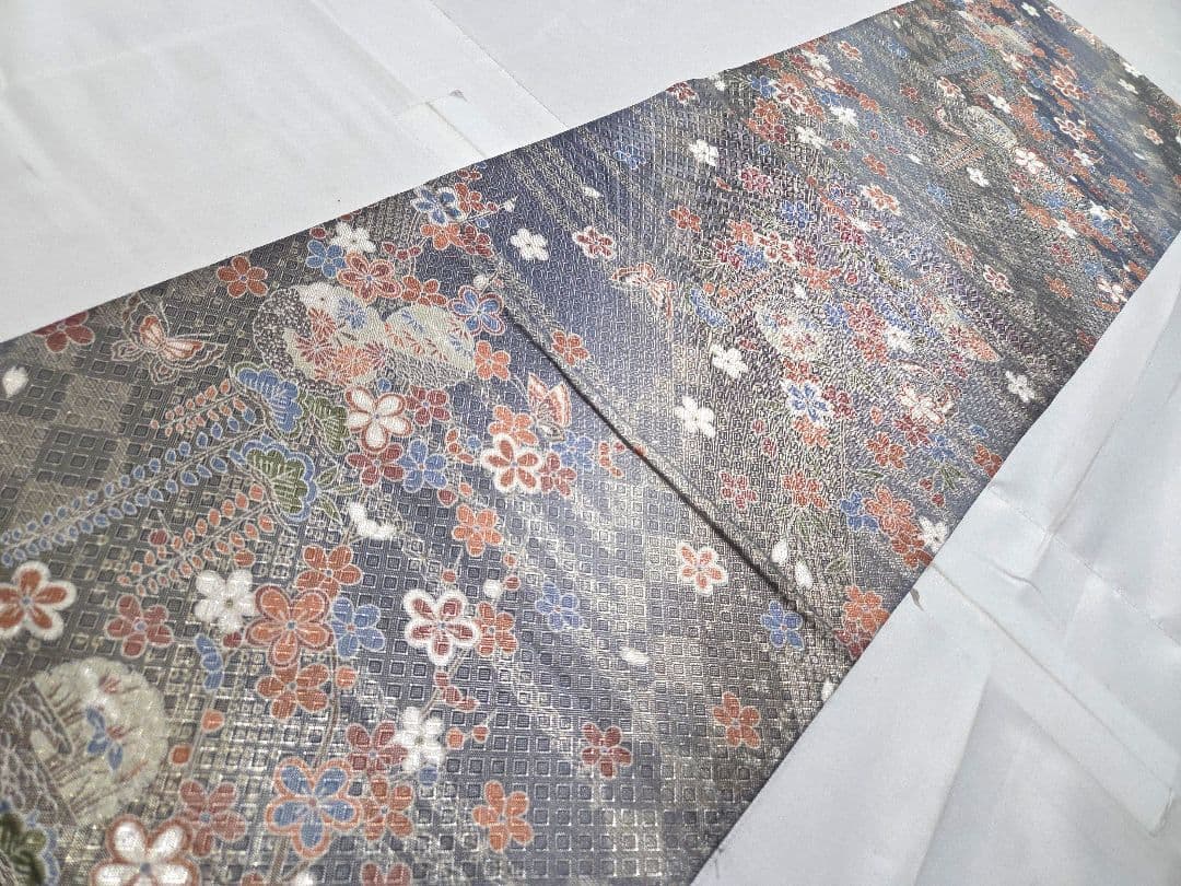 A◆着物くつろぎ 五条更紗 金糸 桜 雪輪 藤 蝶 全通 正絹 フォーマルな袋帯