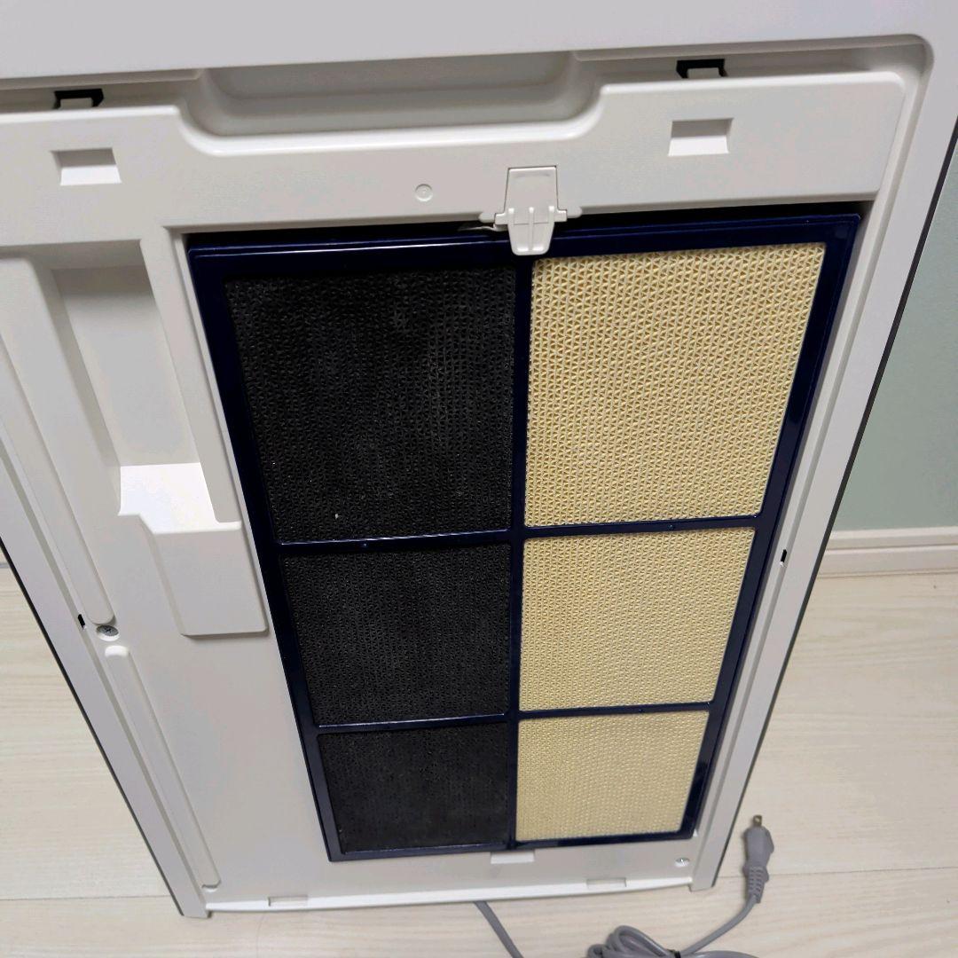 ★SHARP 加湿空気清浄機 KI-PX70-W 2022年製 シャープ